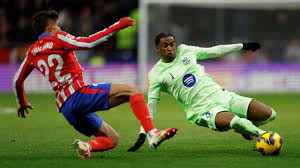 在他日復一 在他日復一